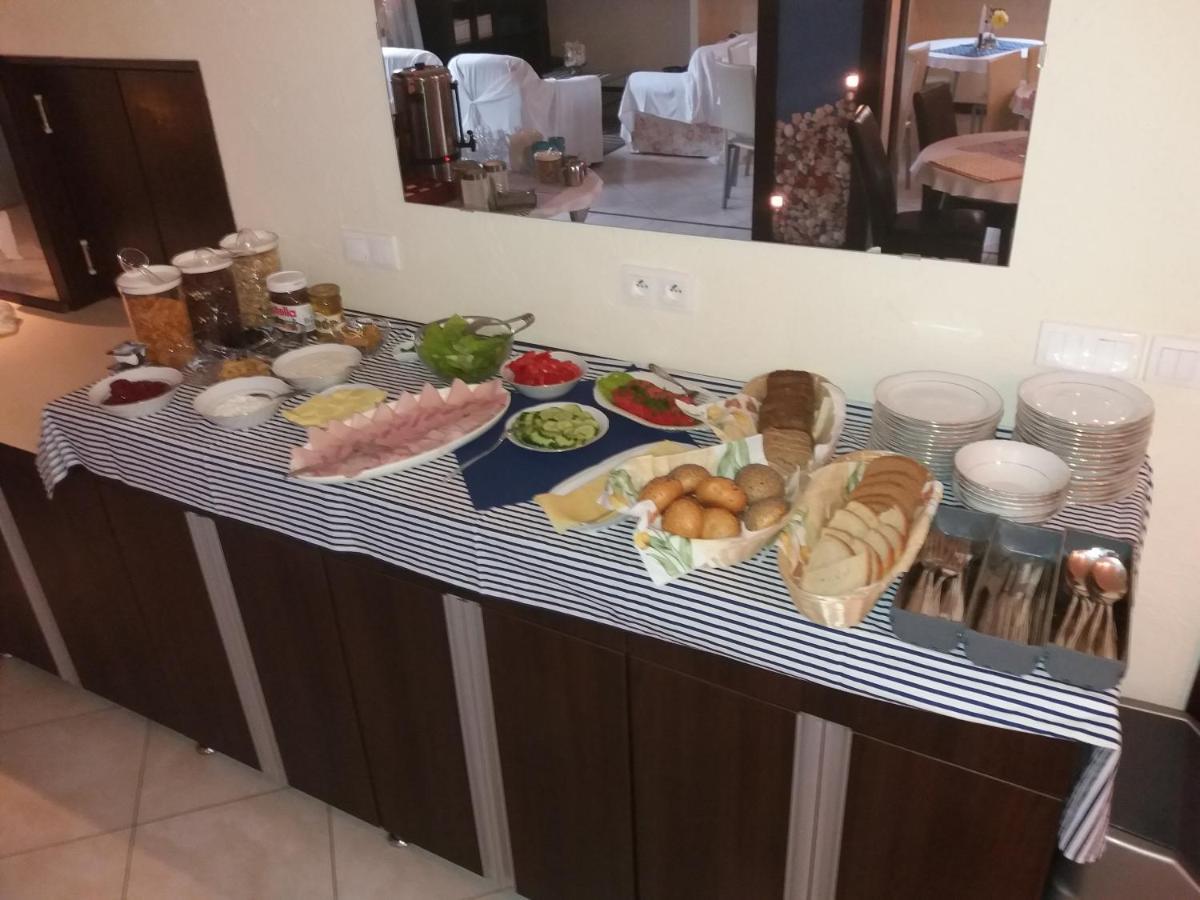 Na Fali Pokoje Goscinne Łeba Kültér fotó