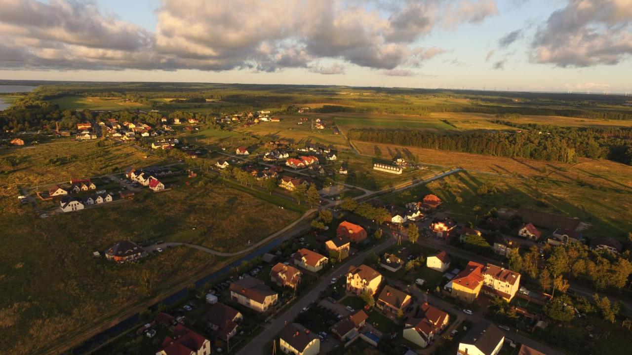 Na Fali Pokoje Goscinne Łeba Kültér fotó