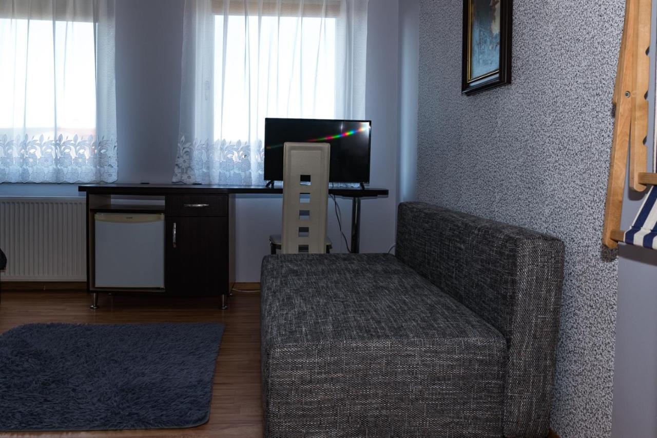Na Fali Pokoje Goscinne Łeba Kültér fotó